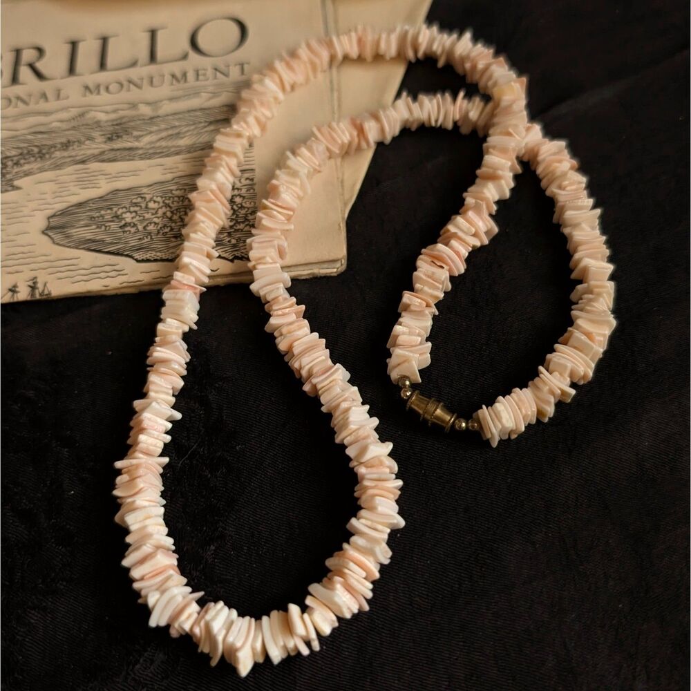 Vintage Puka Shell Coral Chip Necklace Light Pink